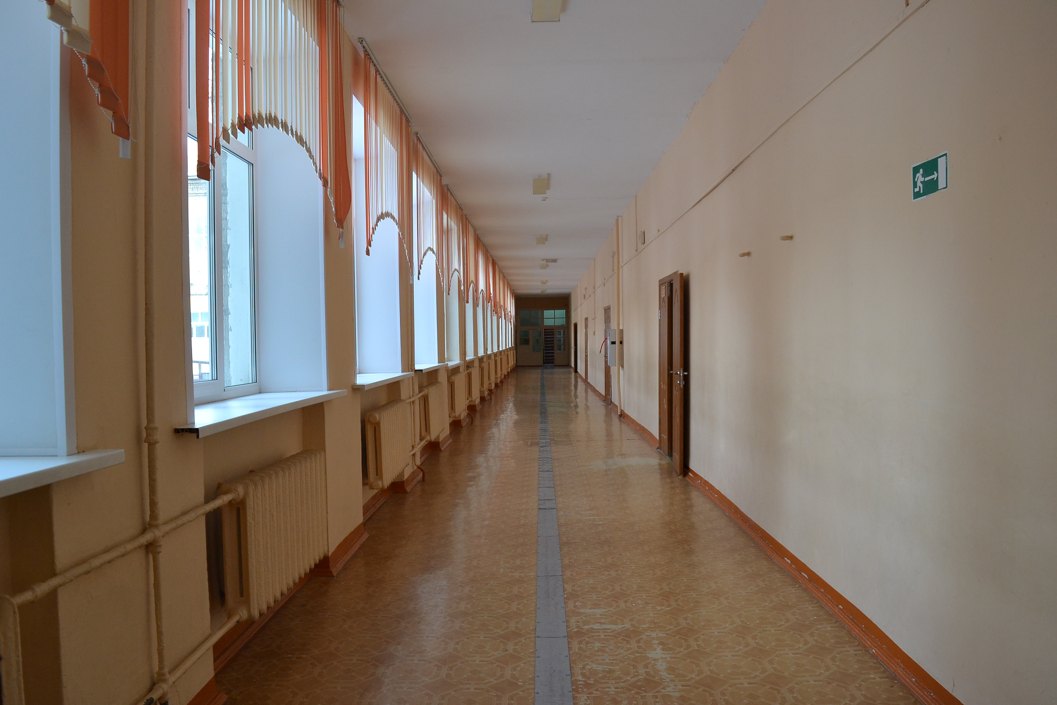 Первый этаж школы
