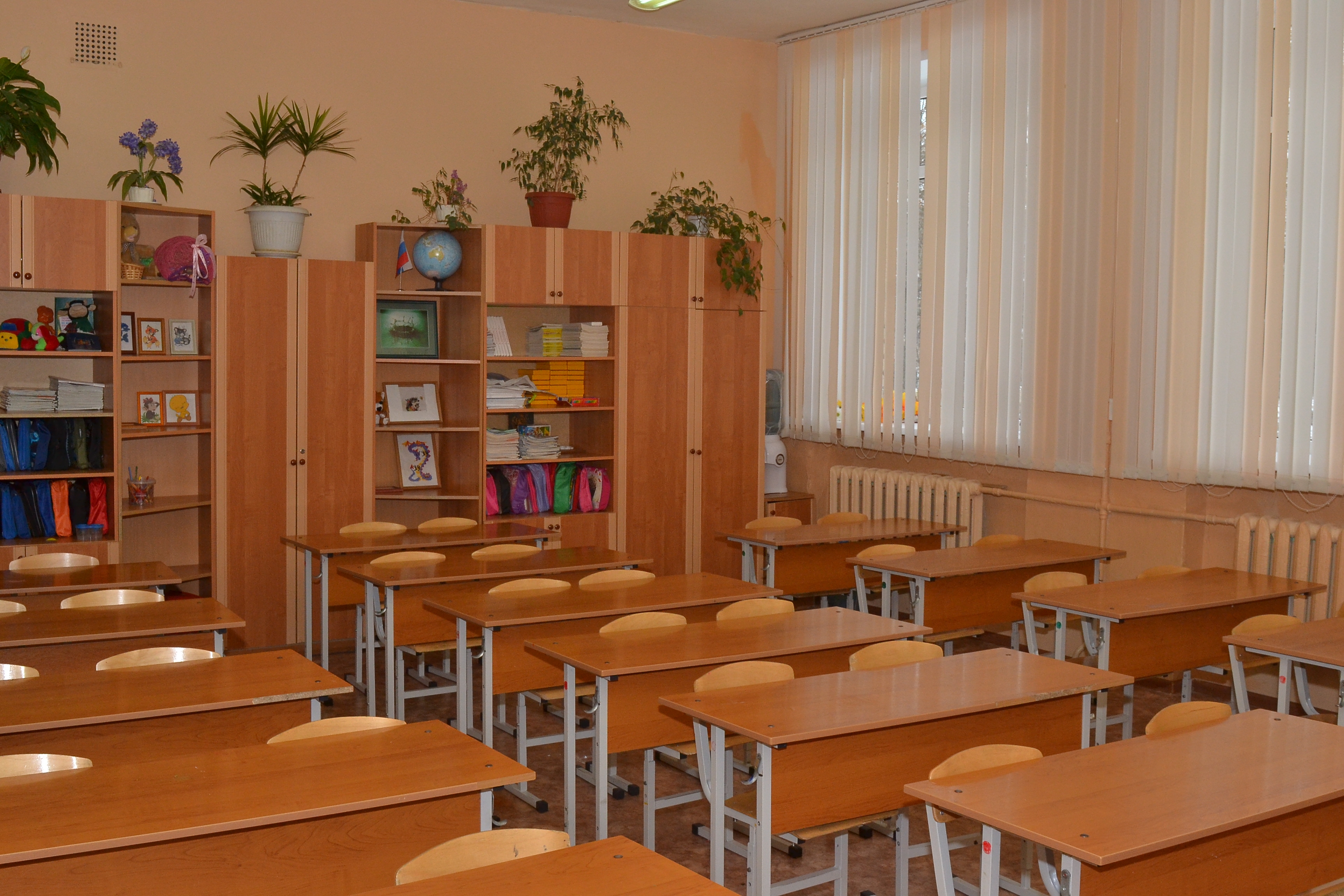 Кабинет № 8 - начальные классы .